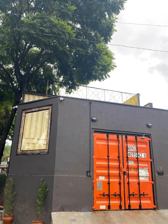 Urban Box House Hotel Diadema Exterior photo